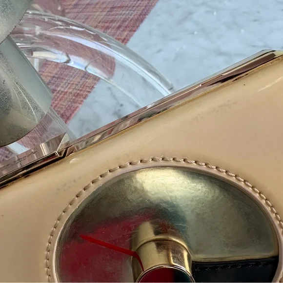 Kate Spade peachy cream radio Clutch - Picture 3 of 6